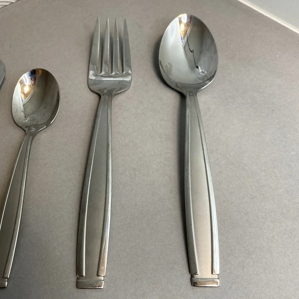 Oneida SATIN SHASTA Stainless 4 Piece Hostess‎ Set Serving Sugar Butter